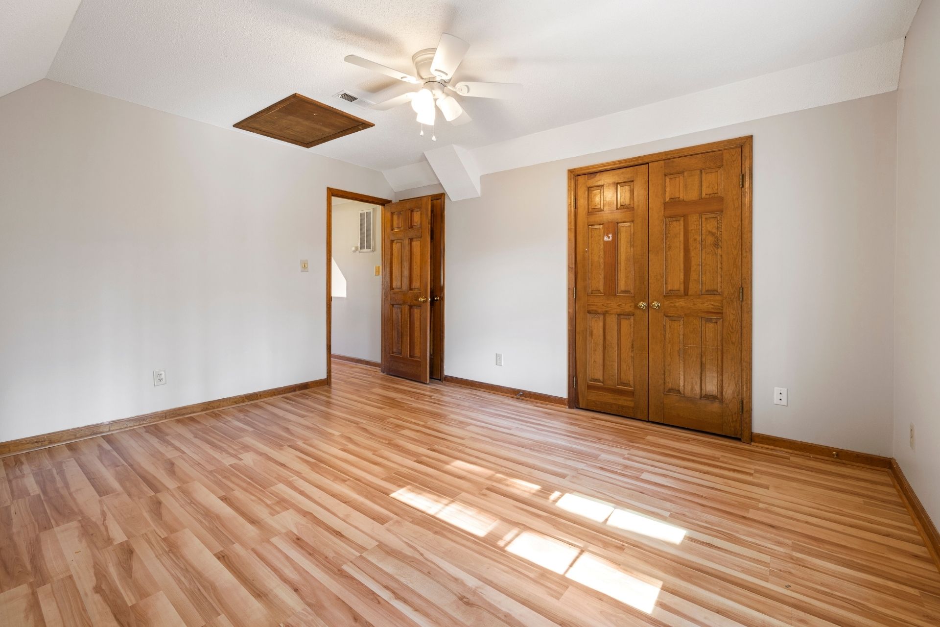 Bedroom Wood FLoor